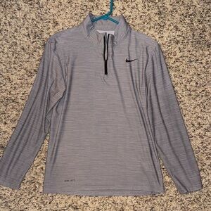 Mens Nike 1/4 zip - small